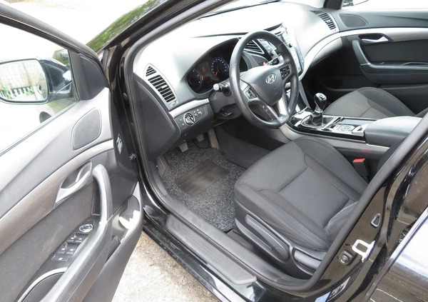 Hyundai i40 cena 33300 przebieg: 187000, rok produkcji 2012 z Jarocin małe 29